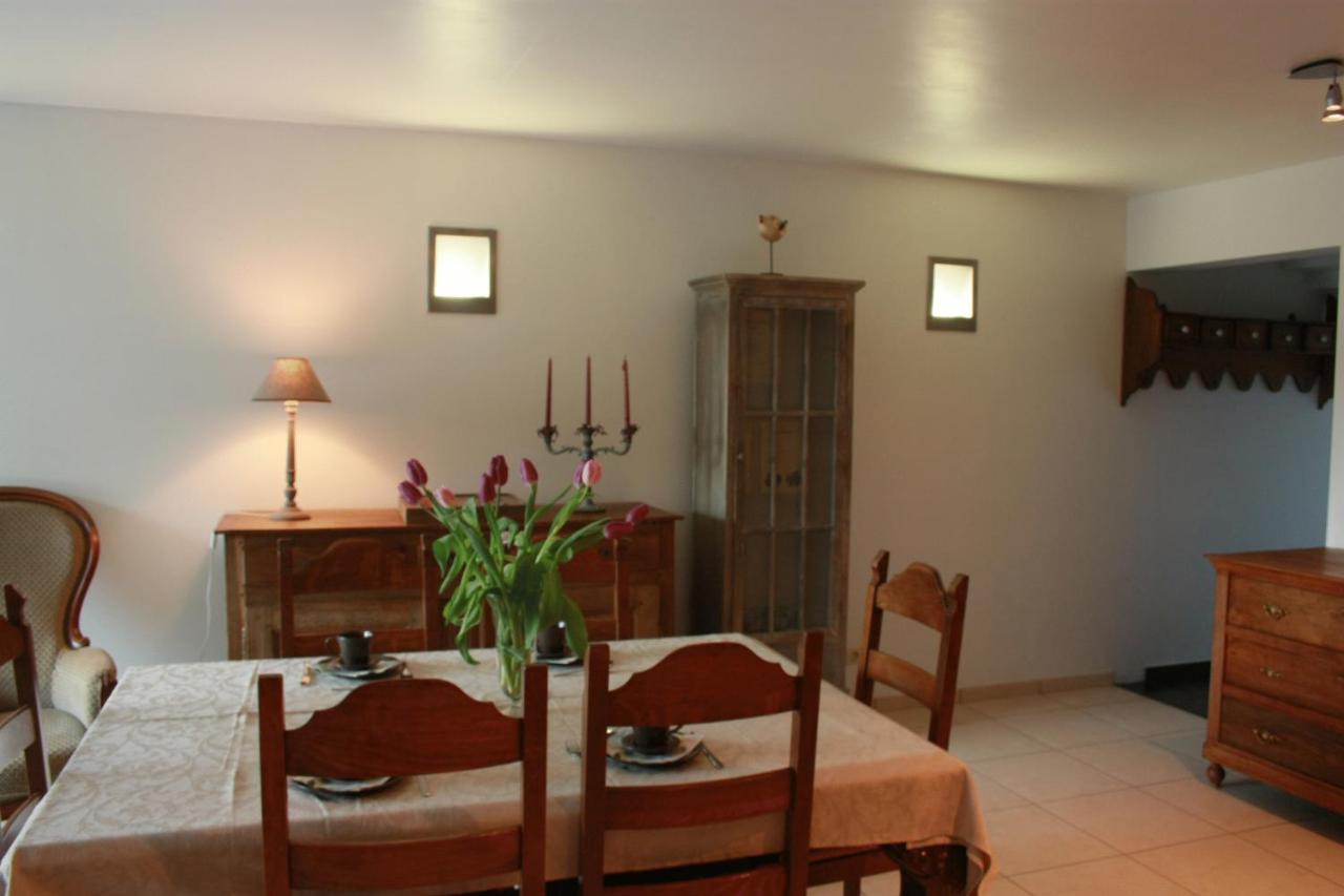 B&B Chession Falaën Exterior foto